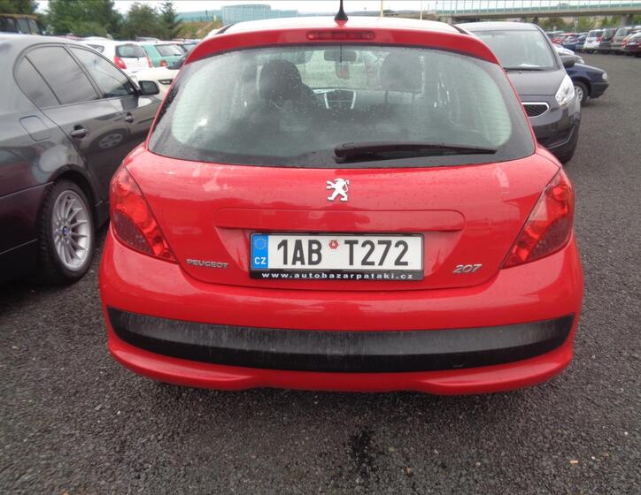 Peugeot 207 12
