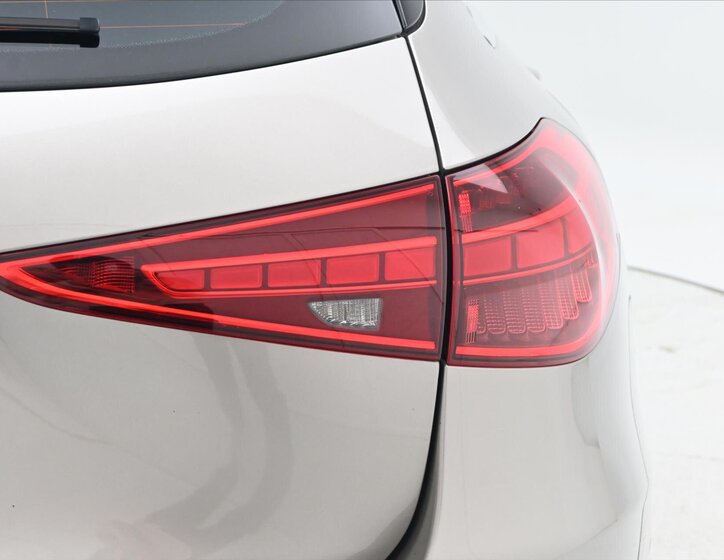 Mercedes-Benz Třídy C 30