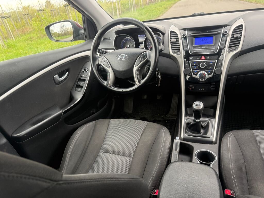 Hyundai i30 Kombi 1,6 l 81 kw