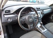Volkswagen Passat Kombi 2,0 l 103 kw