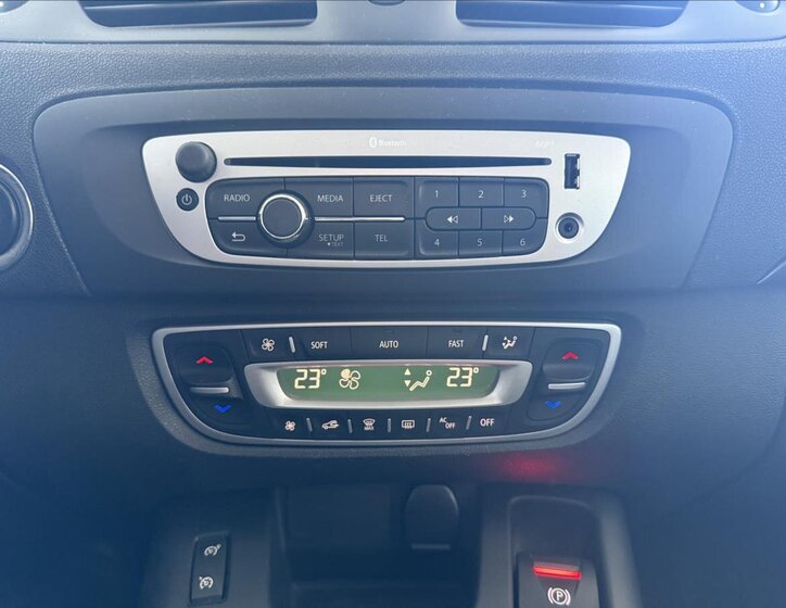 Renault Scénic SUV / Terénní 1,5 l 81 kw