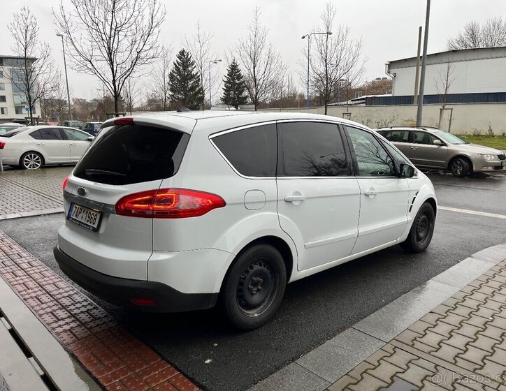Ford S-MAX MPV 2,0 l 120 kw