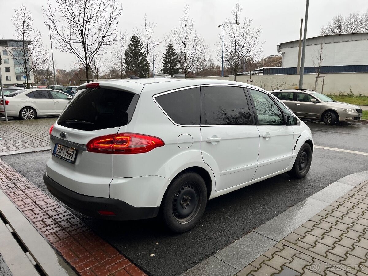 Ford S-MAX MPV 2,0 l 120 kw