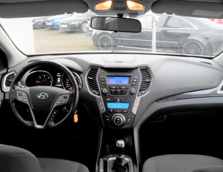 Hyundai Santa Fe SUV / Terénní 2,2 l 145 kw