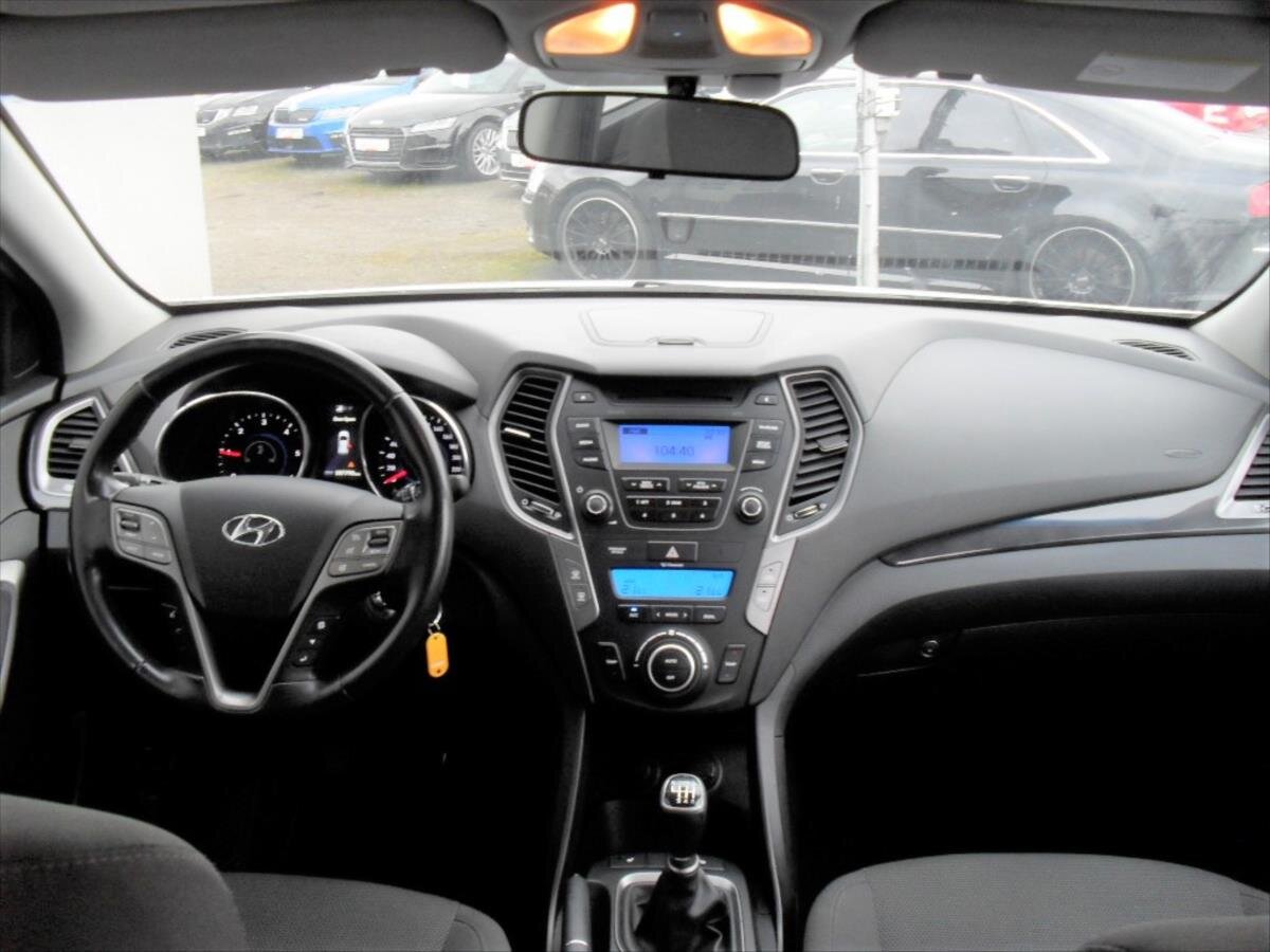Hyundai Santa Fe SUV / Terénní 2,2 l 145 kw