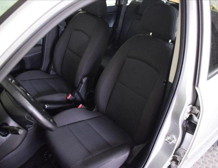 Mazda 2 Hatchback 1,4 l 59 kw