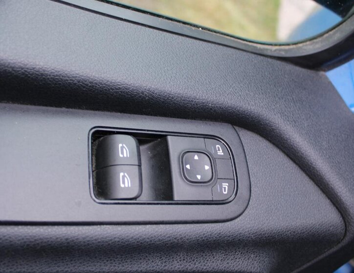 Mercedes-Benz Sprinter Užitková 2,1 l 120 kw