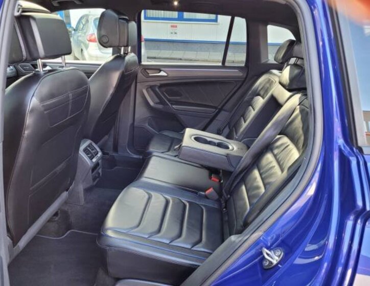 Volkswagen Tiguan SUV 2,0 l 235 kw
