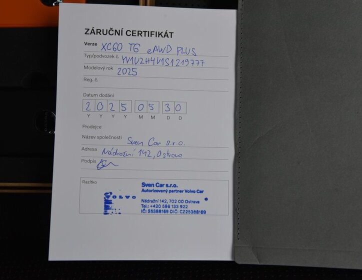 Volvo XC60 SUV / Terénní 2,0 l 186 kw