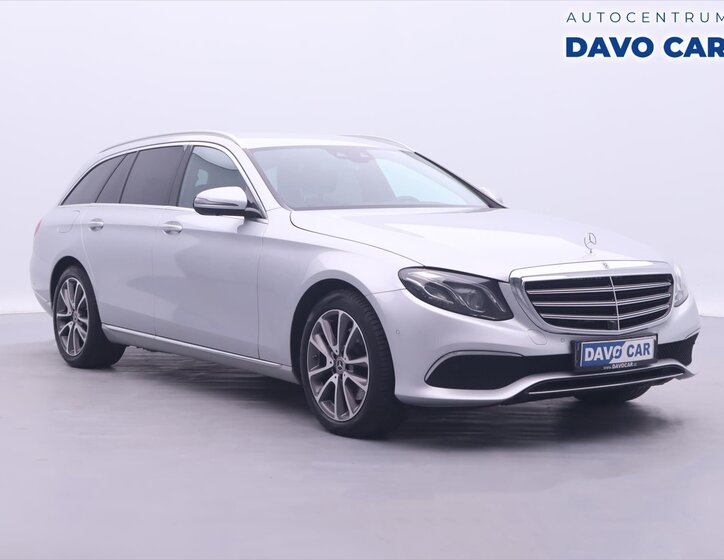 Mercedes-Benz Třídy E Kombi 2,0 l 143 kw