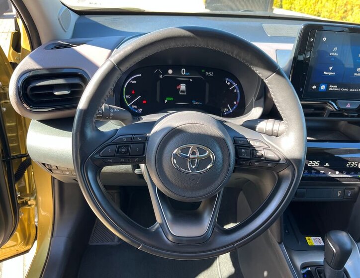 Toyota Yaris Cross SUV / Terénní 1,5 l 68 kw