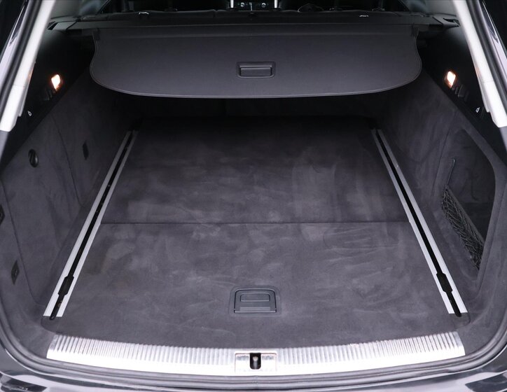 Audi A6 Kombi 2,0 l 140 kw