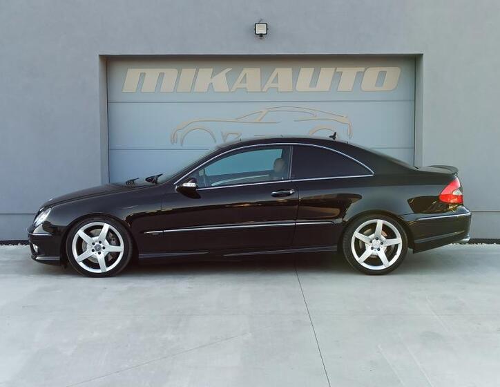 Mercedes-Benz CLK 8