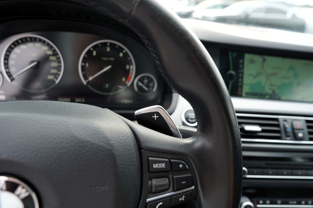 BMW Řada 5 Sedan / Limuzína 3,0 l 190 kw