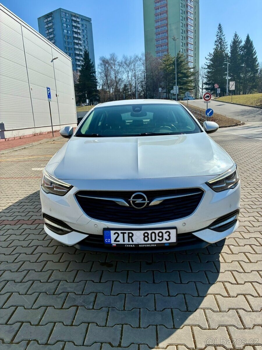 Opel Insignia Sedan / Limuzína 0,0 149 kw