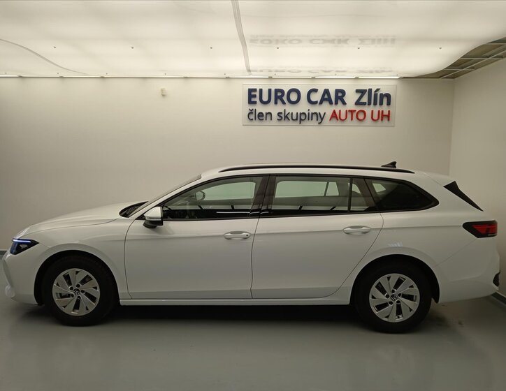 Volkswagen Passat Kombi 1,5 l 110 kw