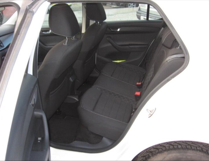 Škoda Fabia Hatchback 1,2 l 66 kw