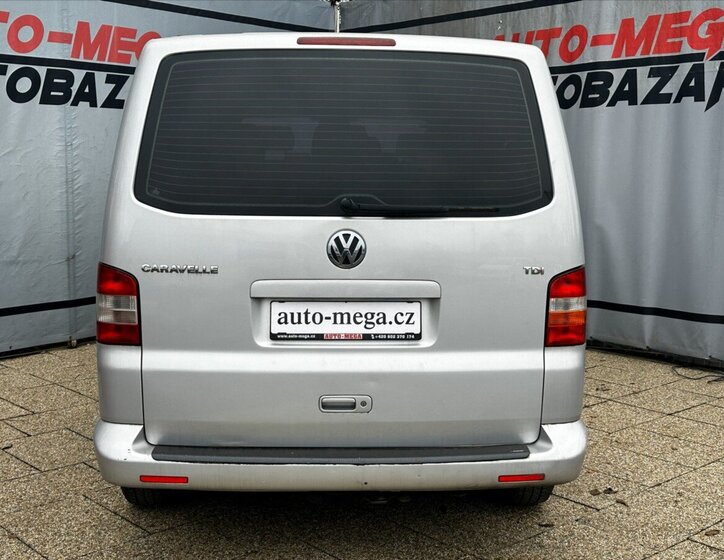 Volkswagen Caravelle 7