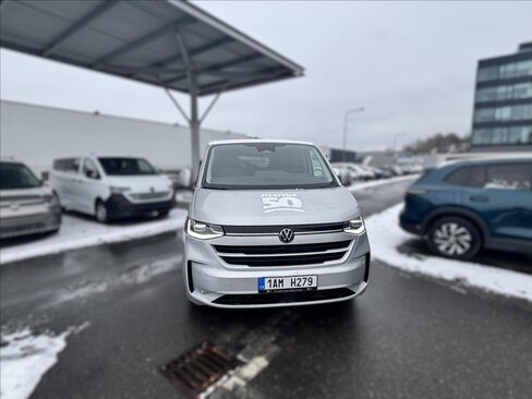 Volkswagen Caravelle Kombi 2,0 l 125 kw