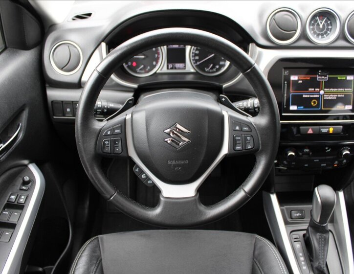 Suzuki Vitara SUV / Terénní 1,6 l 88 kw