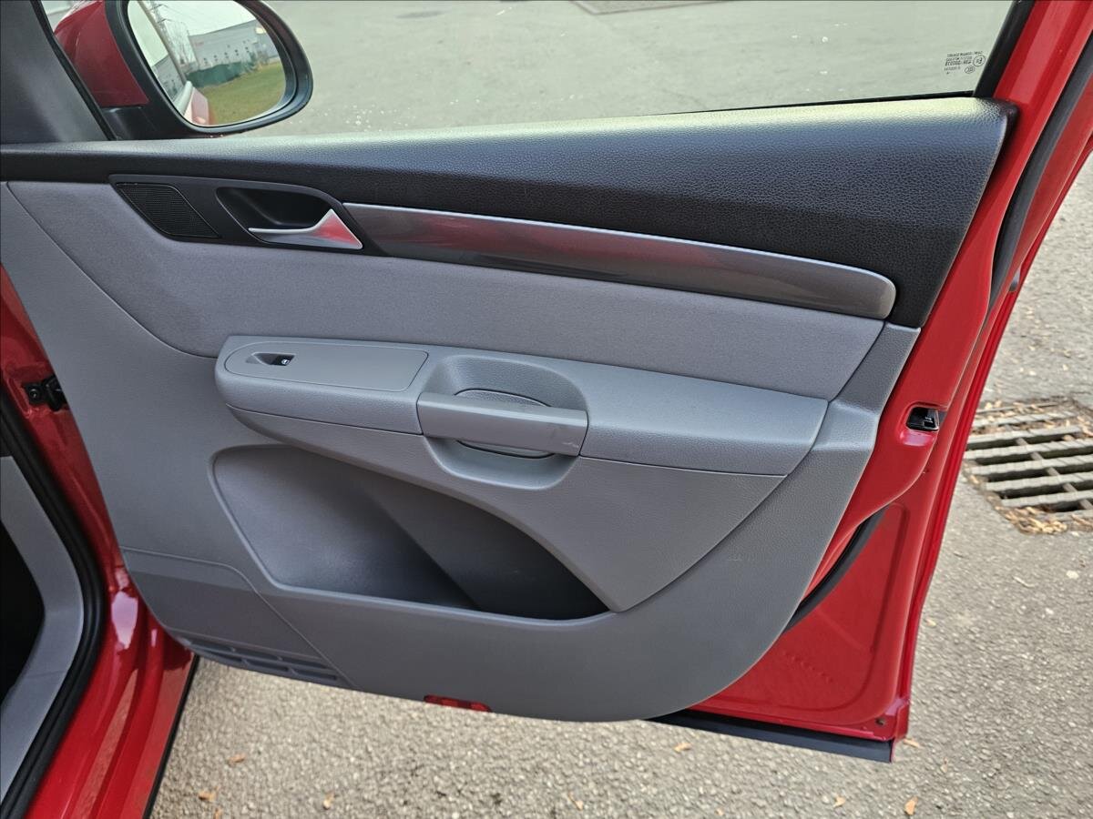 Seat Alhambra Kombi 2,0 l 103 kw