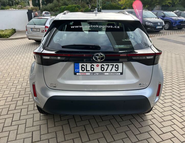 Toyota Yaris Cross 29