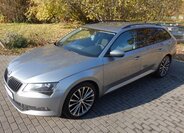 Škoda Superb 9