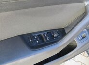 Volkswagen Passat Kombi 1,5 l 110 kw