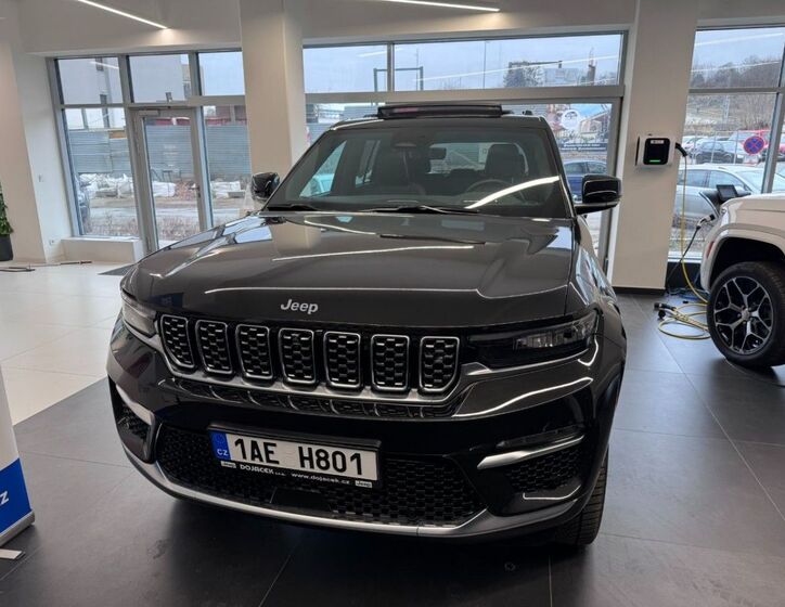 Jeep Grand Cherokee 2