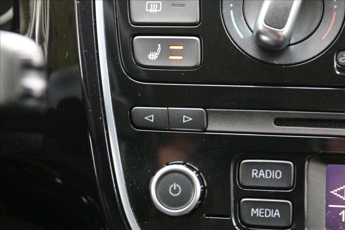 Volkswagen up! Hatchback 999,0 44 kw