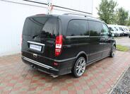 Mercedes-Benz Viano 4