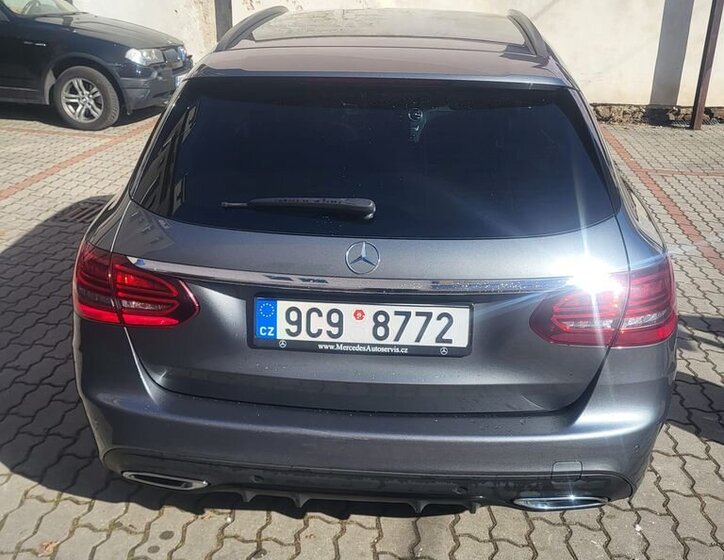 Mercedes-Benz Třídy C Kombi 2,0 l 143 kw