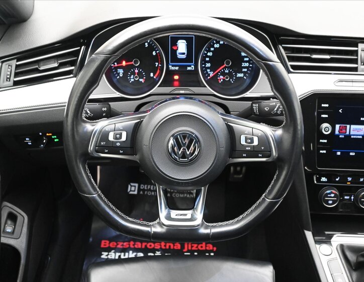 Volkswagen Passat Kombi 1,5 l 110 kw