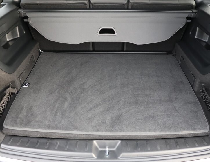 Mercedes-Benz GLB 10