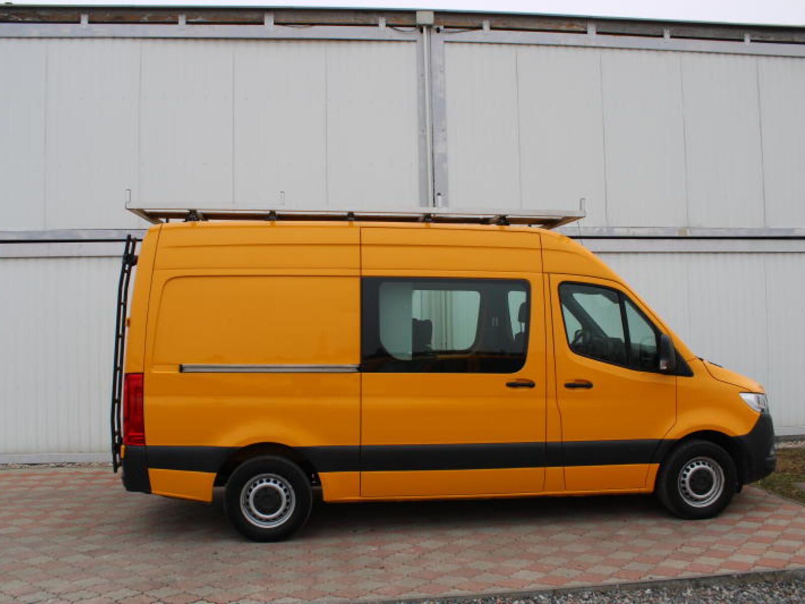 Mercedes-Benz Sprinter 3