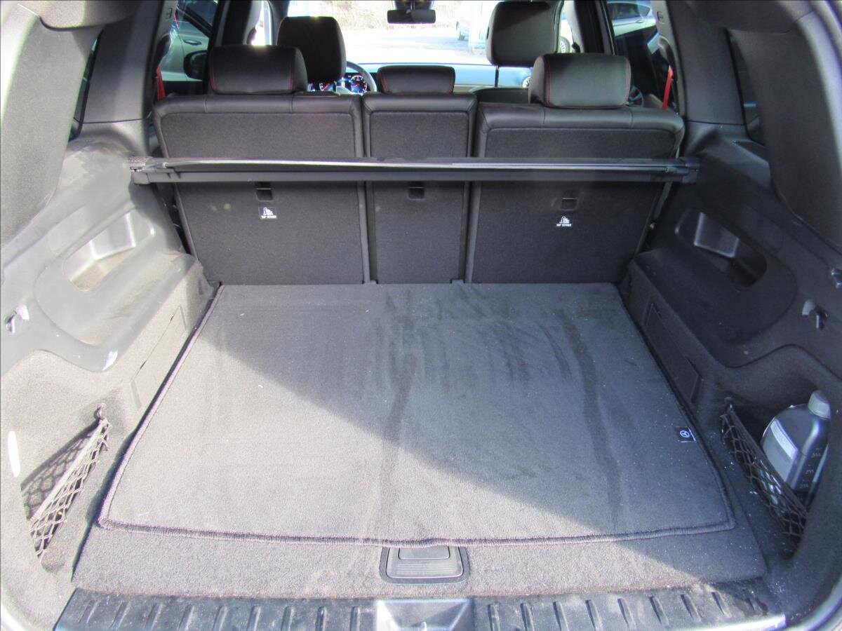 Mercedes-Benz GLB Kombi 2,0 l 225 kw