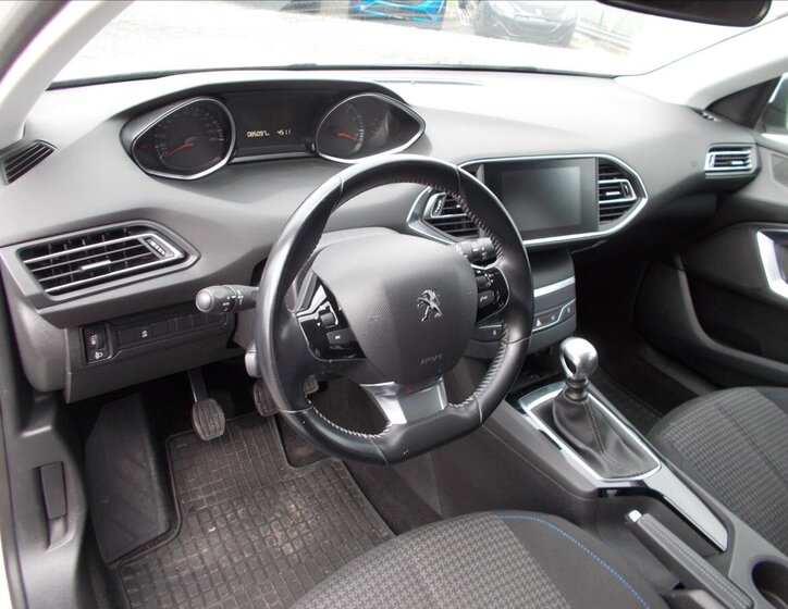 Peugeot 308 19