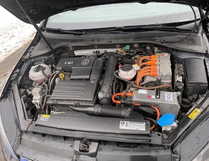 Volkswagen Golf Hatchback 0,0 110 kw