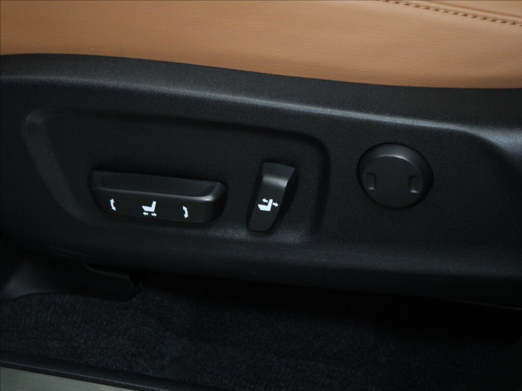 Lexus RX SUV / Terénní 2,0 l 175 kw