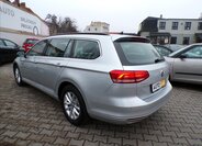 Volkswagen Passat Kombi 1,6 l 88 kw