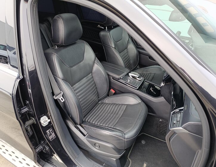 Mercedes-Benz GLS SUV 3,0 l 190 kw