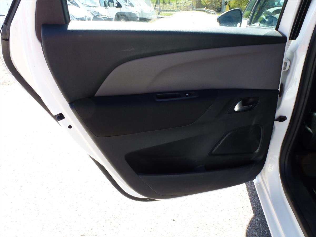 Citroën C4 Picasso MPV 1,2 l 81 kw