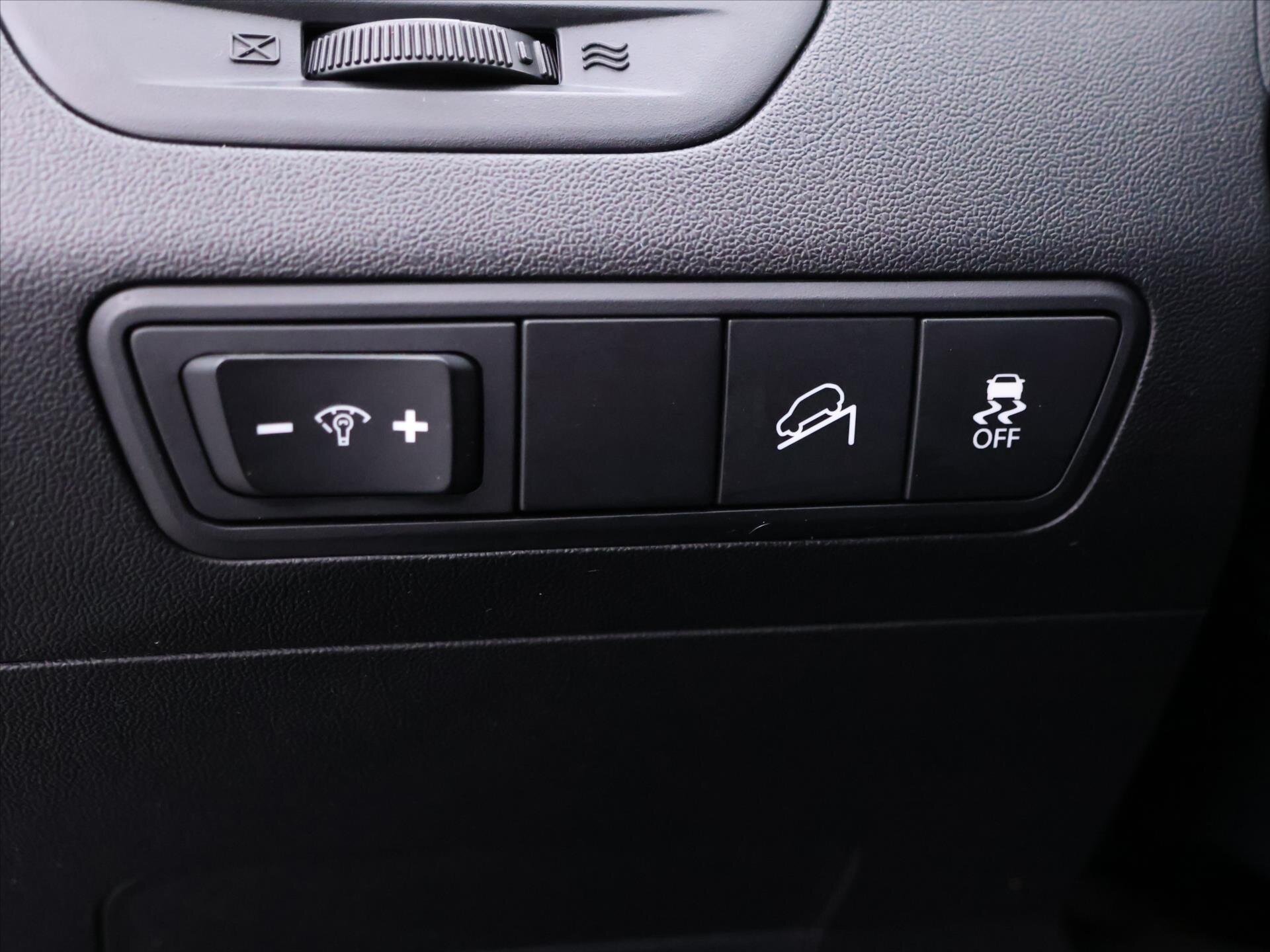 Hyundai ix35 SUV / Terénní 1,7 l 85 kw