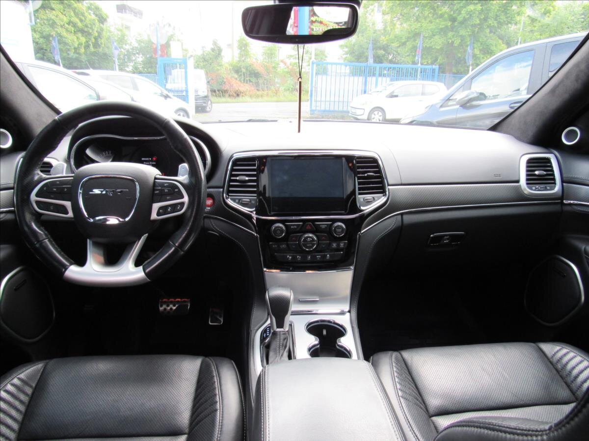 Jeep Grand Cherokee SUV / Terénní 6,4 l 344 kw