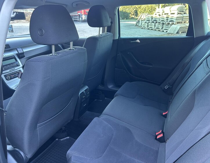 Volkswagen Passat Kombi 2,0 l 81 kw