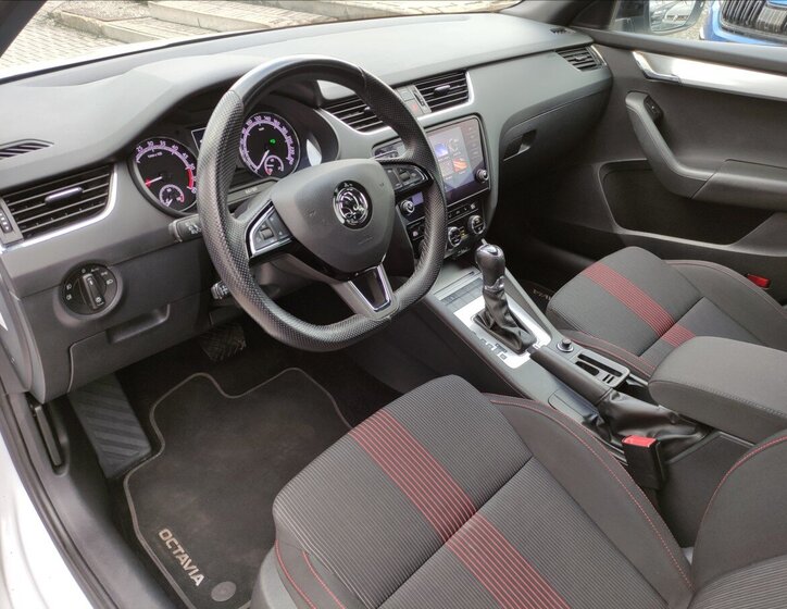 Škoda Octavia Kombi 2,0 l 110 kw