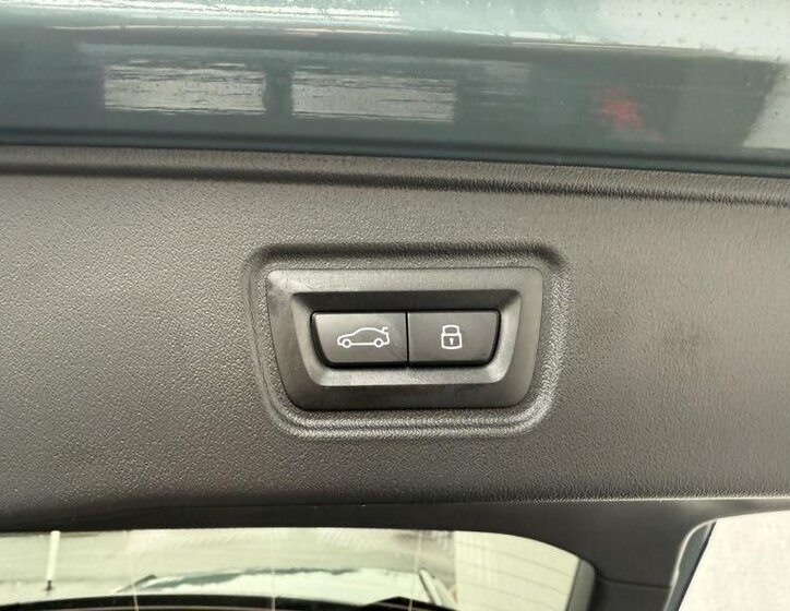 BMW Řada 5 Kombi 3,0 l 223 kw