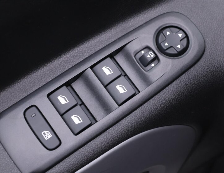 Toyota ProAce City Verso MPV 1,2 l 81 kw