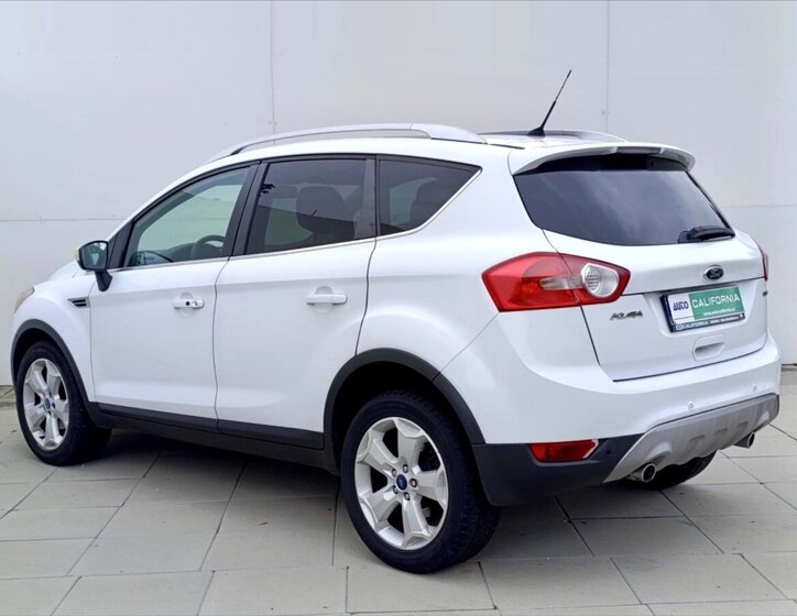 Ford Kuga SUV 2,0 l 120 kw