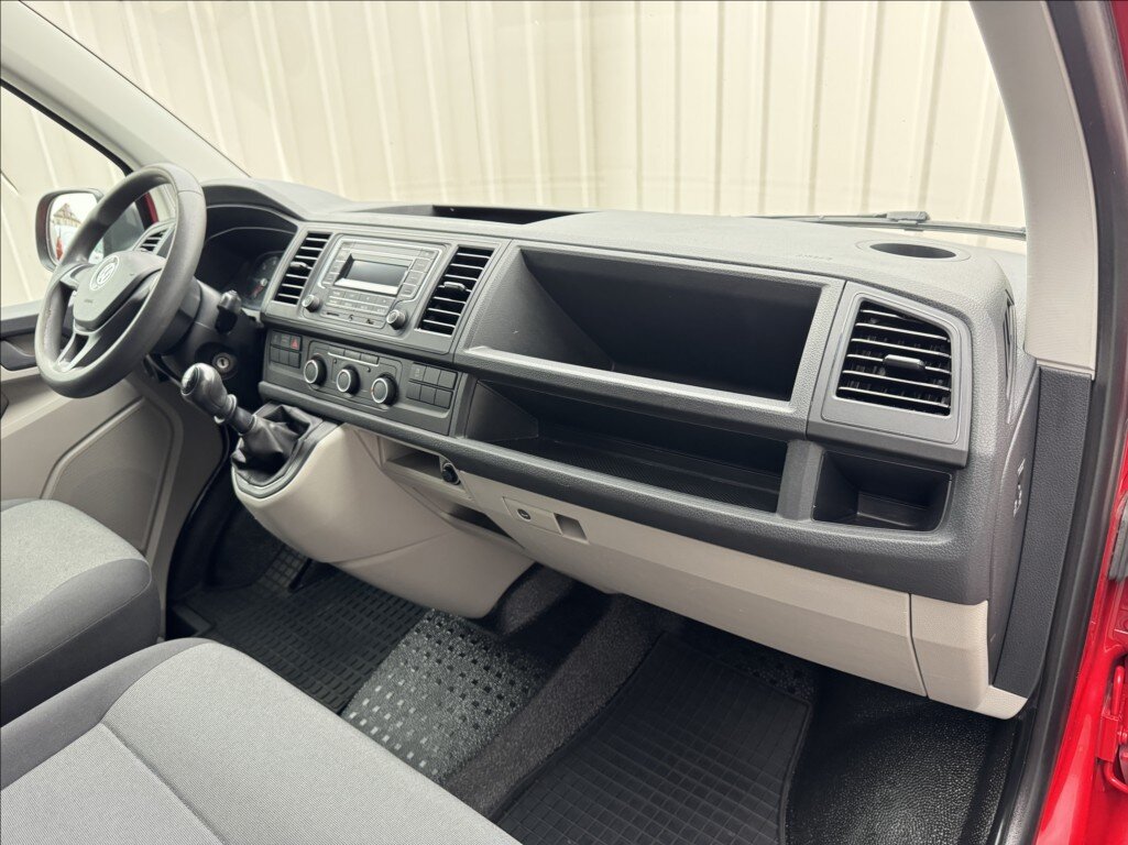 Volkswagen Transporter Skříň 2,0 l 110 kw